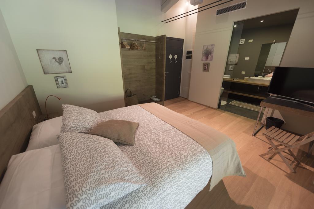 Agriturismo Locanda Del Pesco Collebeato Kamer foto